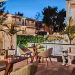 Antonio's House Hotell
