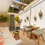 Hotell Antonio's House Sitges