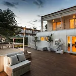 Antonio's House 3*
